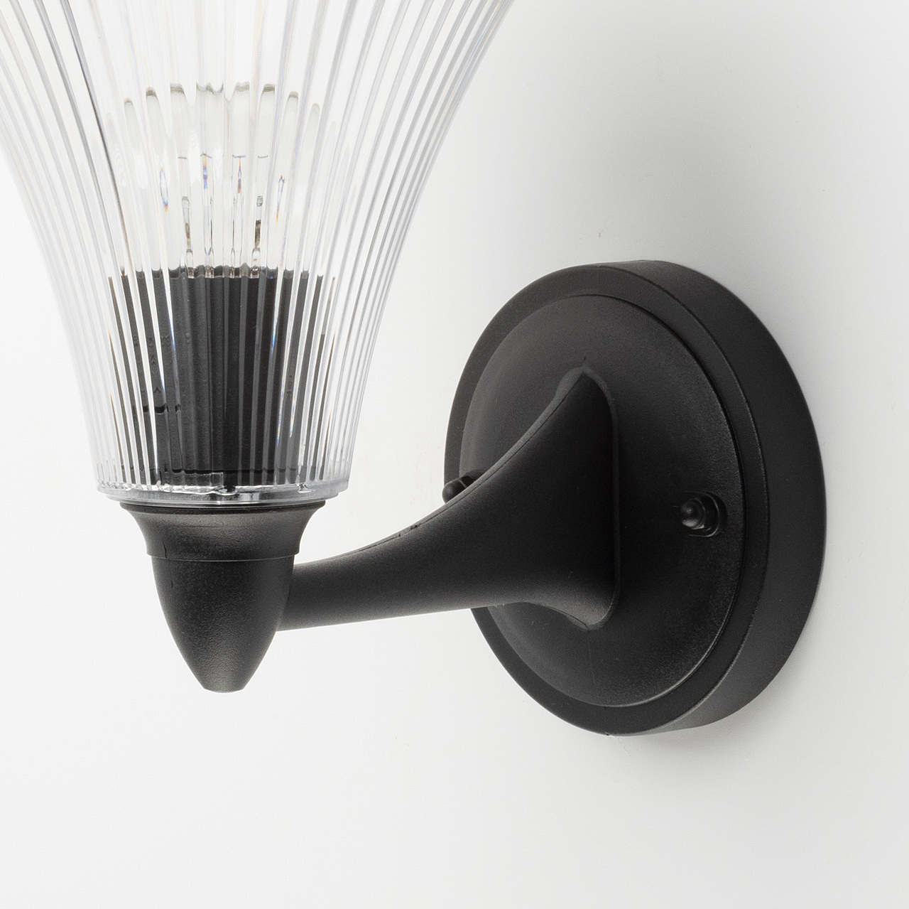 Уличный настенный светильник De Markt Корсо 801021701