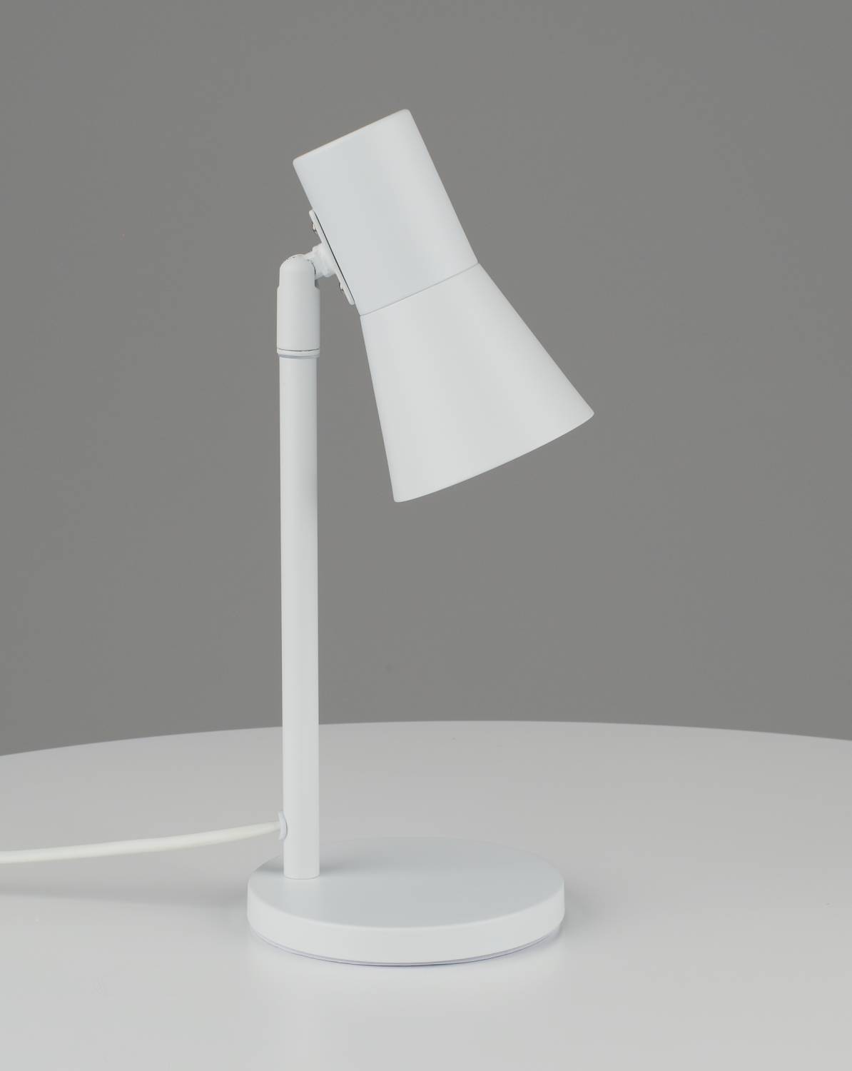 Настольная лампа Moderli Melro V11324-1T