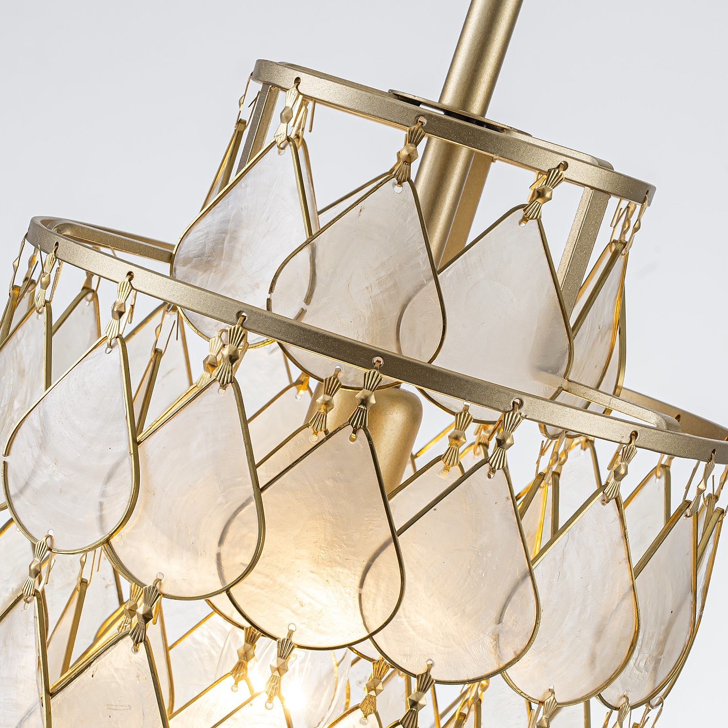 Светильник подвесной Favourite Mollitia 4763-1P