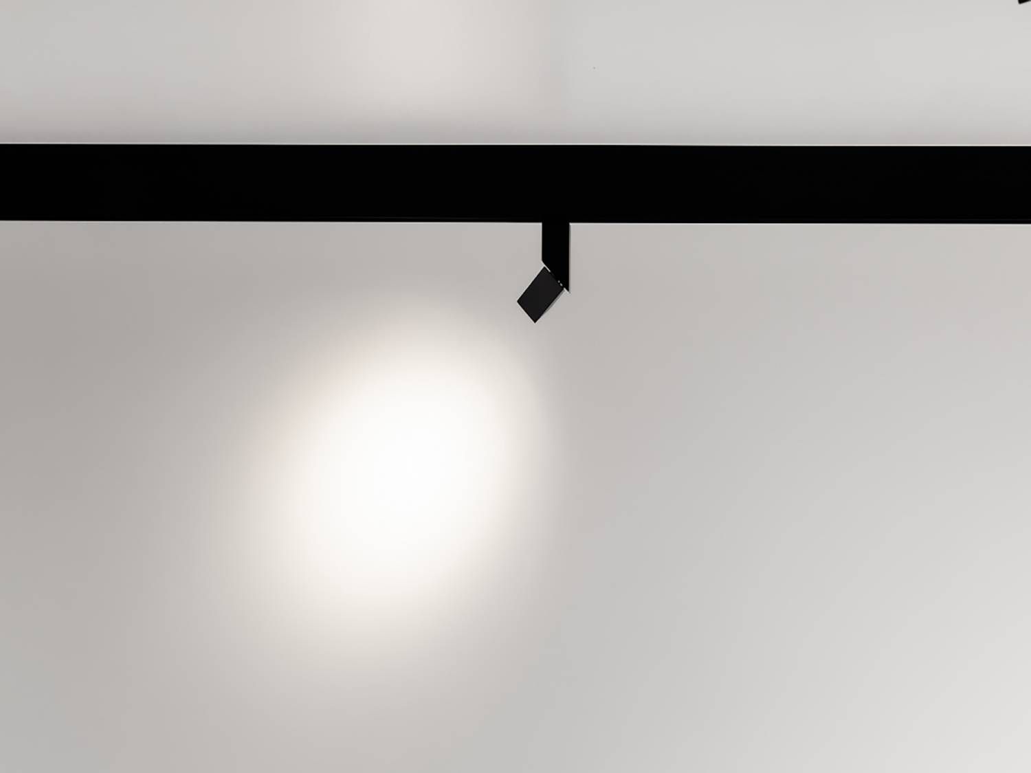 Трековый светильник SWG DesignLed SY mini SY-mini-523517-1.2-48-BL-WW