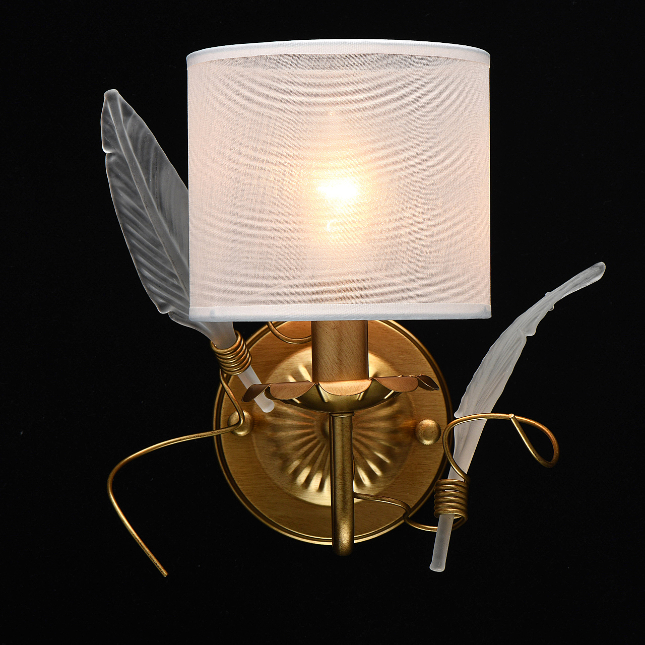 Настенное бра Chiaro София 355024501