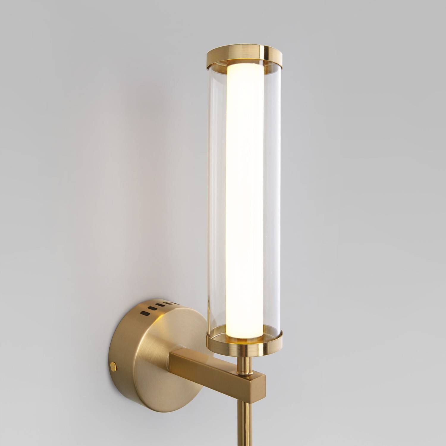 Настенное бра Eurosvet Stark 50387 LED латунь