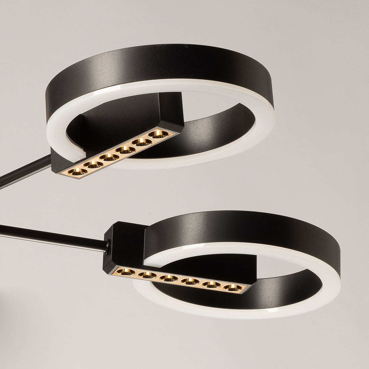 Потолочная люстра De Markt Драйв 377013905