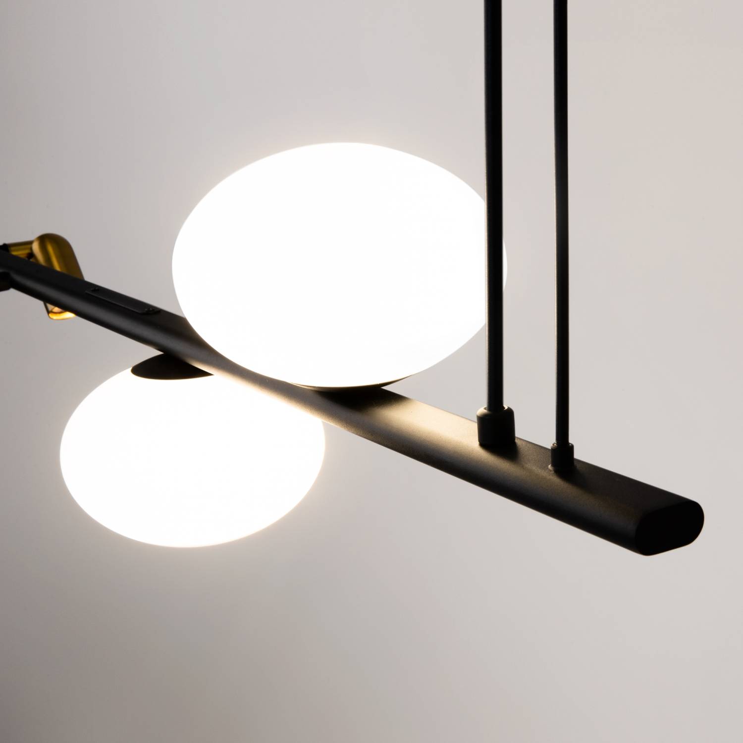 Светильник подвесной Maytoni Inversio MOD350PL-02BBS