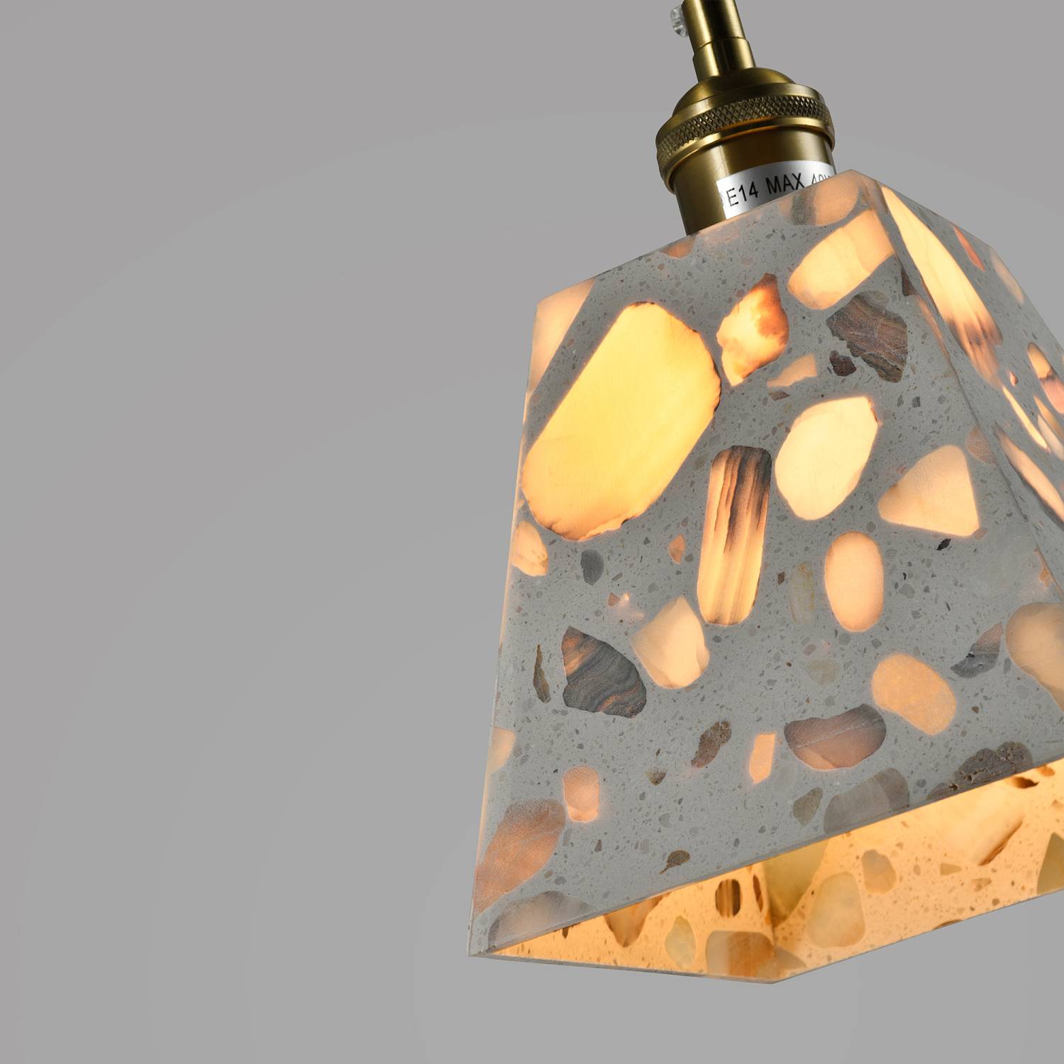 Светильник подвесной Zortes Terrazzo ZRS.1878.03