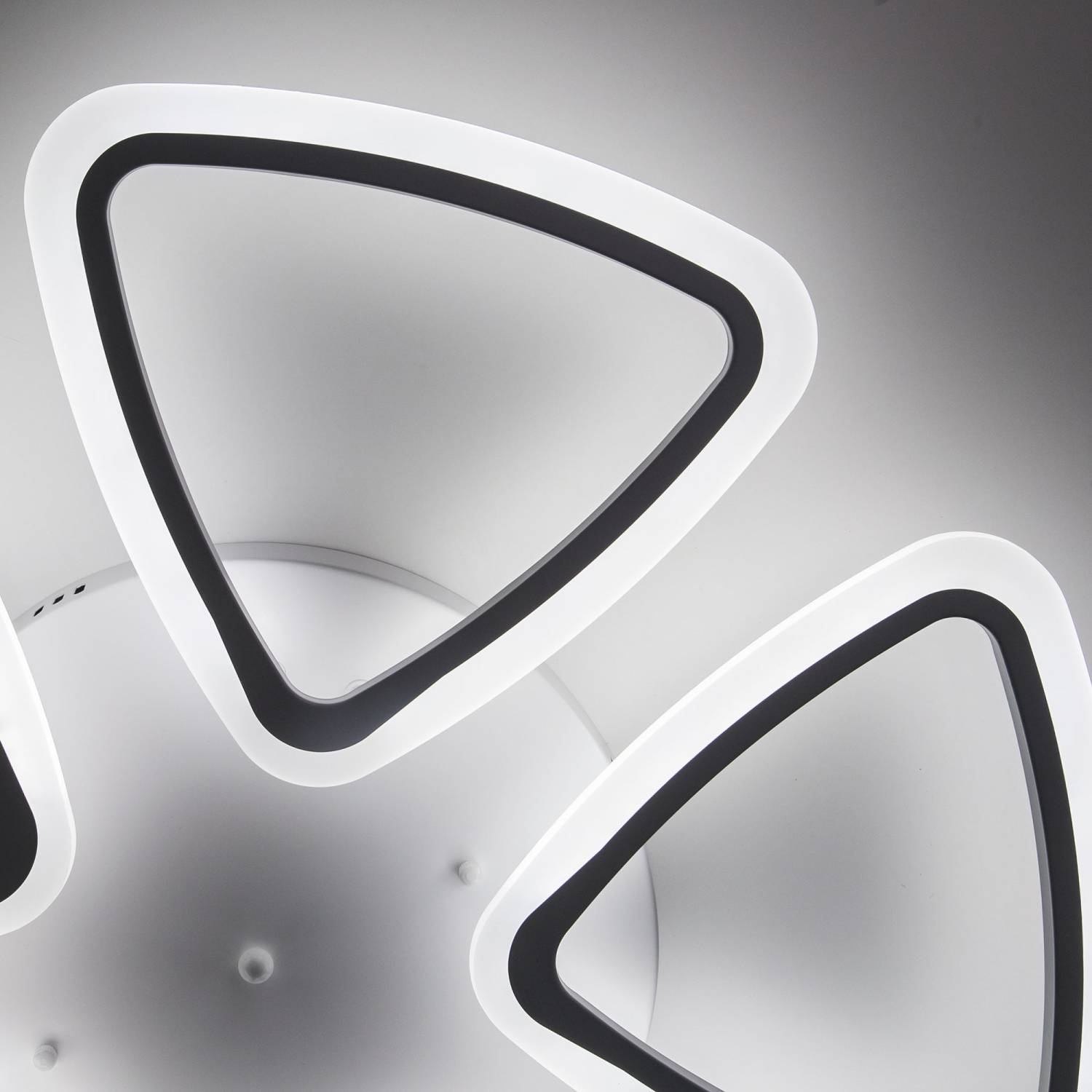 Потолочная люстра с пультом Мальта Citilux CL234250R