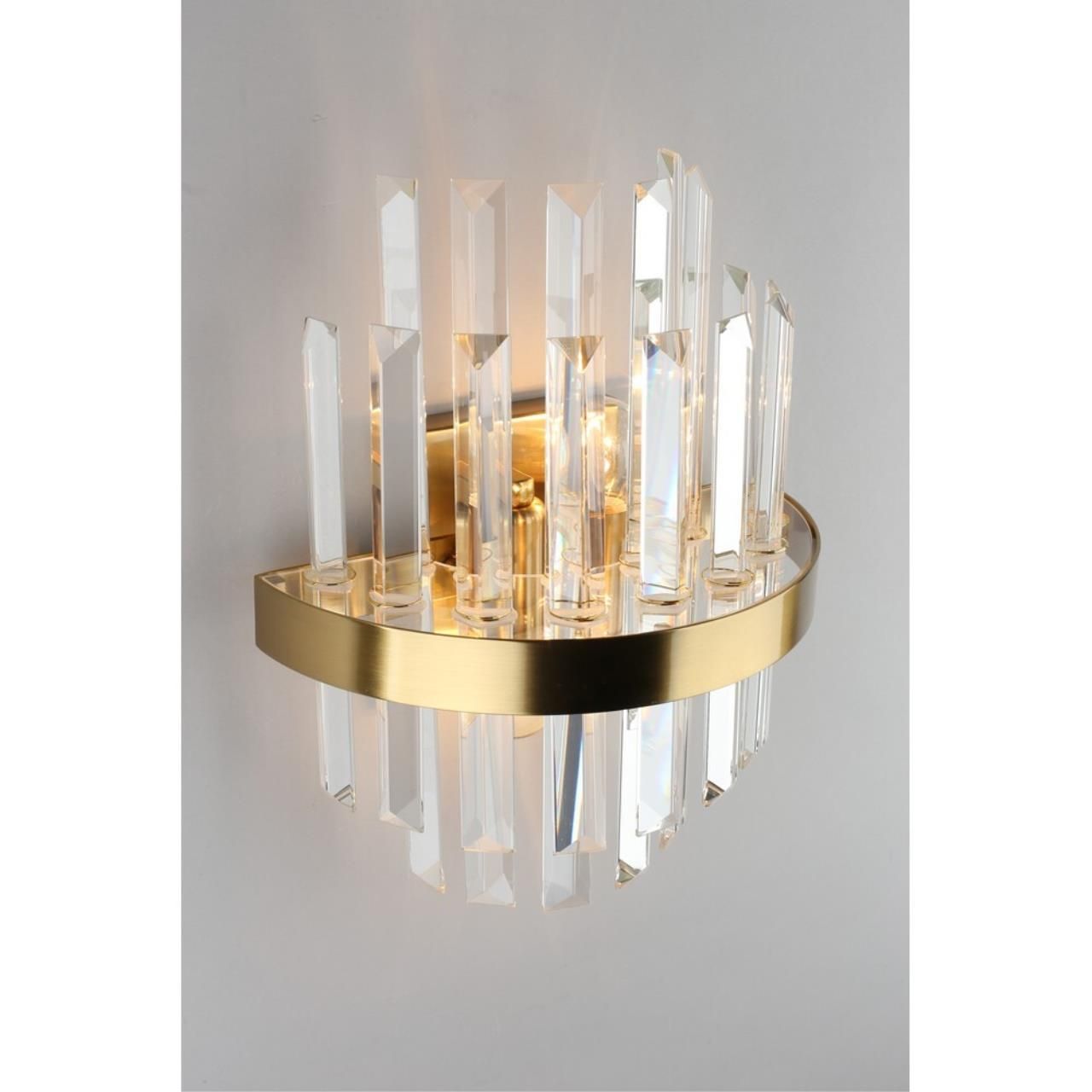 Настенное бра Omnilux Saviano OML-69011-02