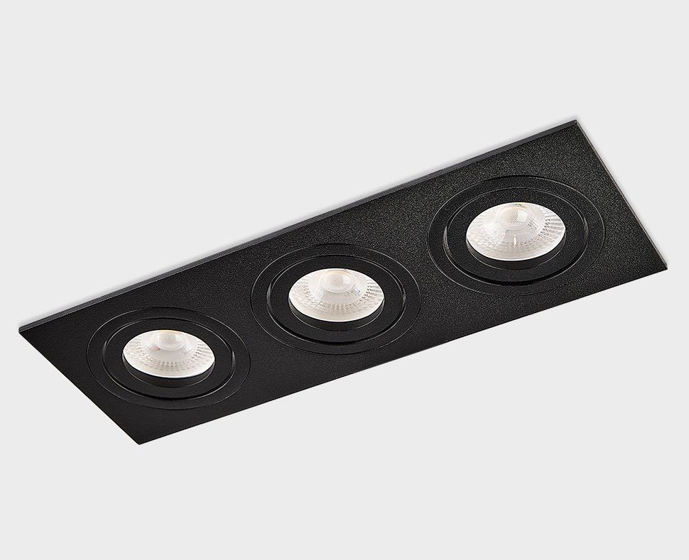 Встраиваемый светильник Italline SAG 03b SAG303-4 black/black