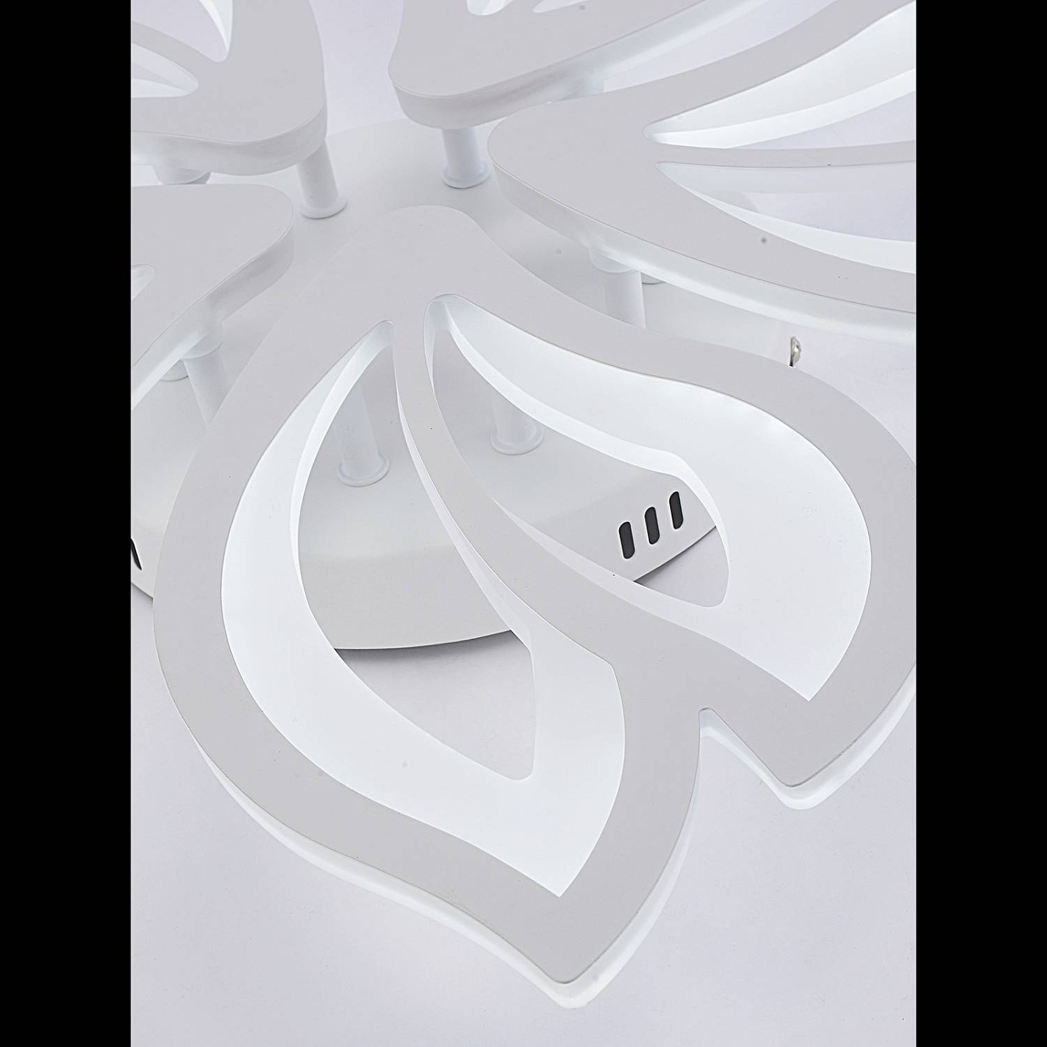 Потолочная люстра Natali Kovaltseva Fortuna LED LAMPS 81107/4C