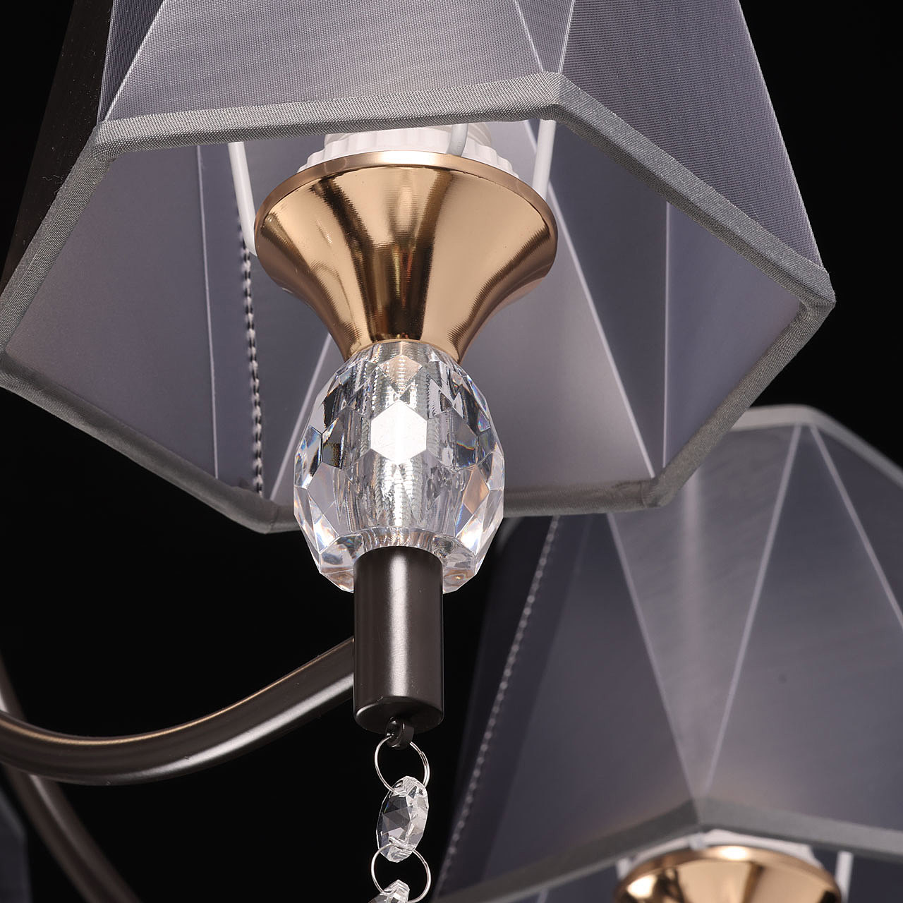 Подвесная люстра De Markt Виталина 448015305