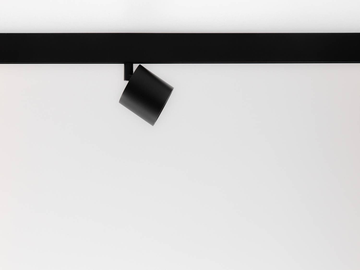 Трековый светильник SWG DesignLed SY mini SY-mini-521911-8.2-48-BL-NW