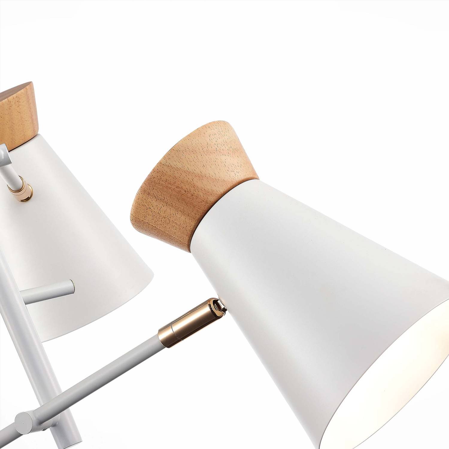 Потолочная люстра Evoluce Alfeo SLE1252-502-03 Потолочная люстра Evoluce Alfeo SLE1252-502-03