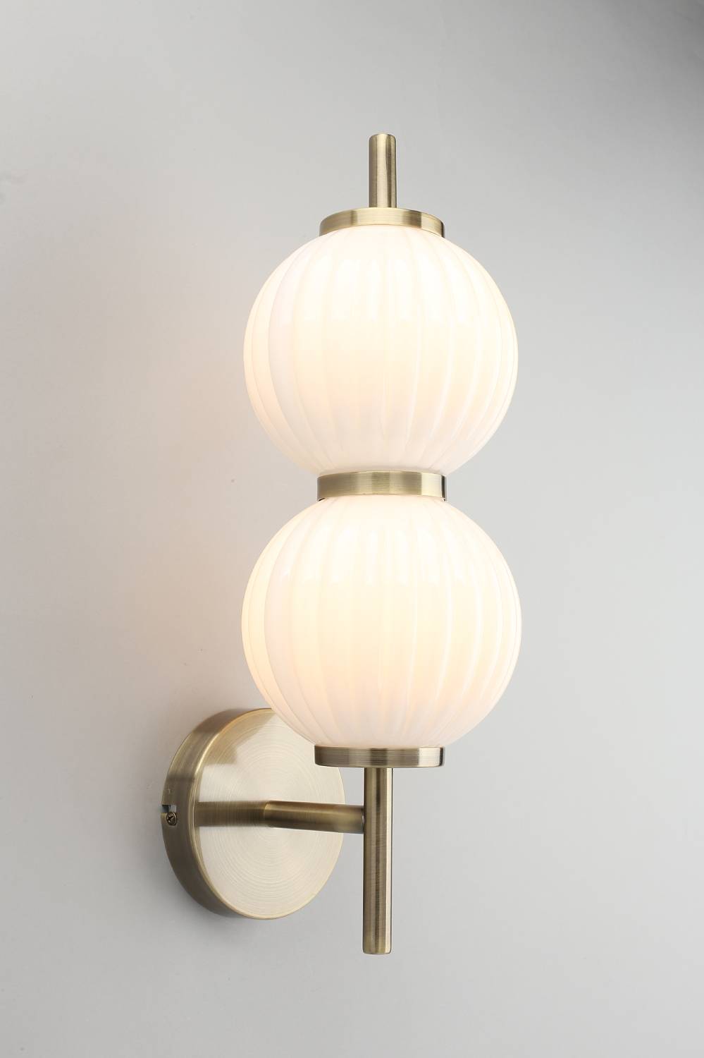 Настенное бра Aployt Zhizel APL.608.01.02