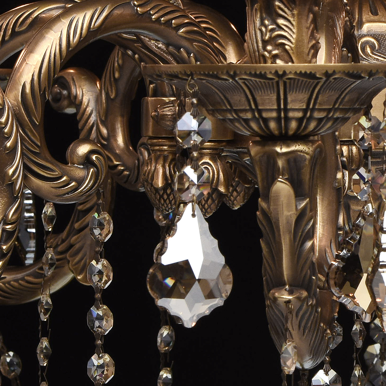 Подвесная хрустальная люстра Габриэль Chiaro 491010808