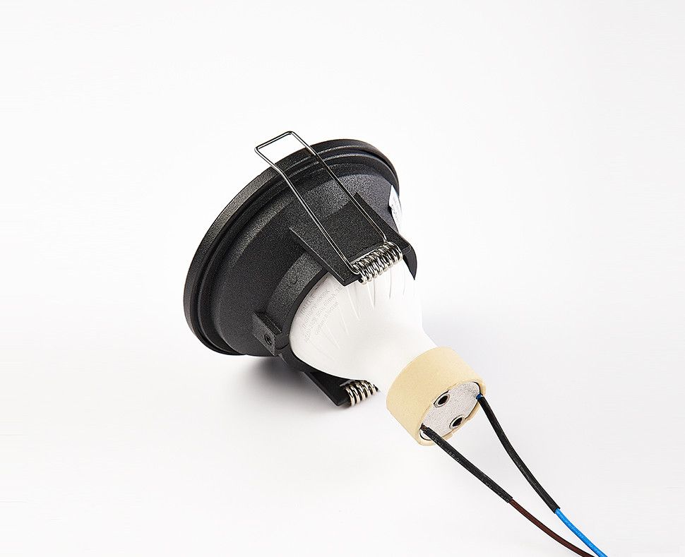 Встраиваемый светильник Italline 7010 IT07-7010 black