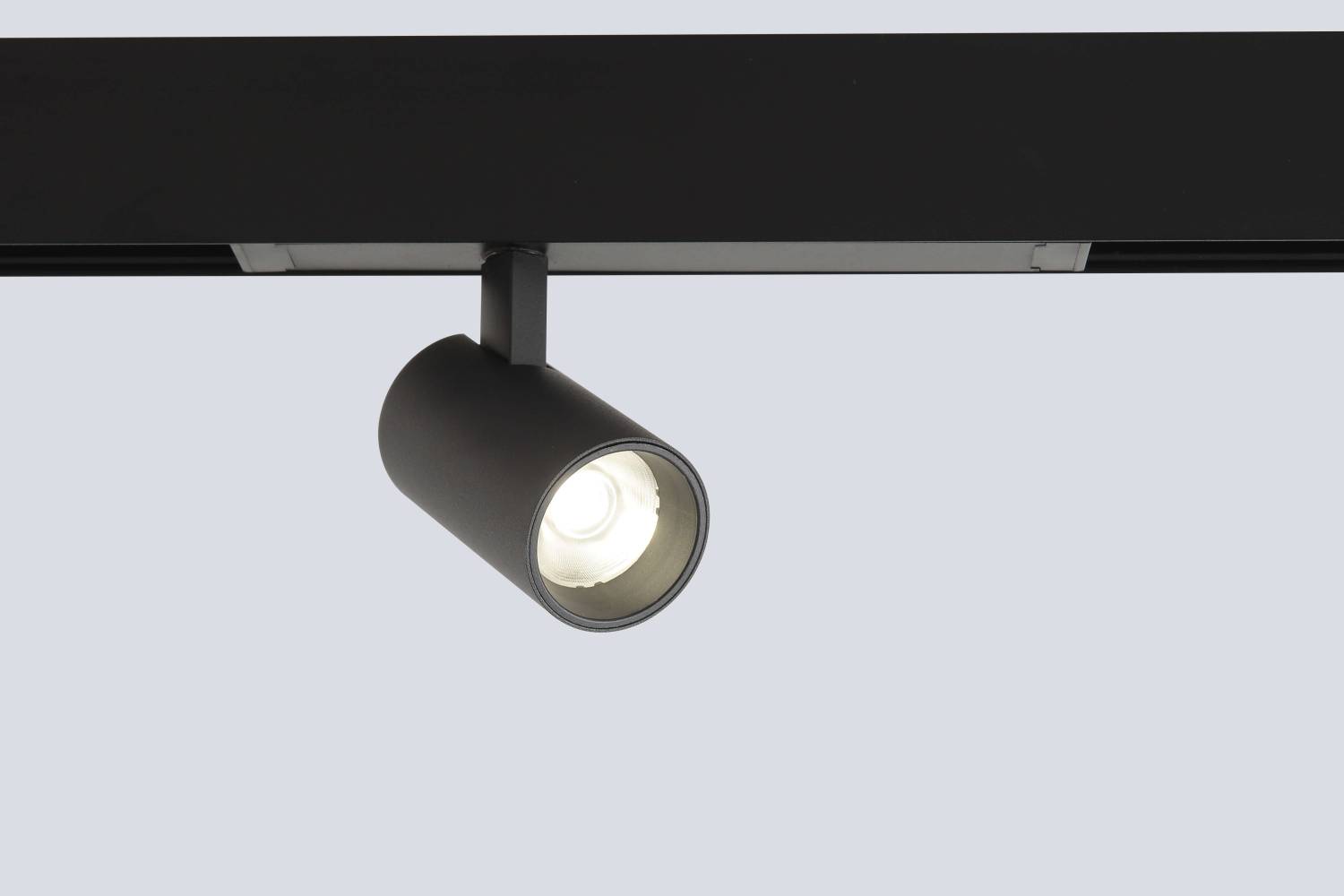 Трековый светильник Crystal Lux Space 220 CLT 0.35 003 10W BL 4000K