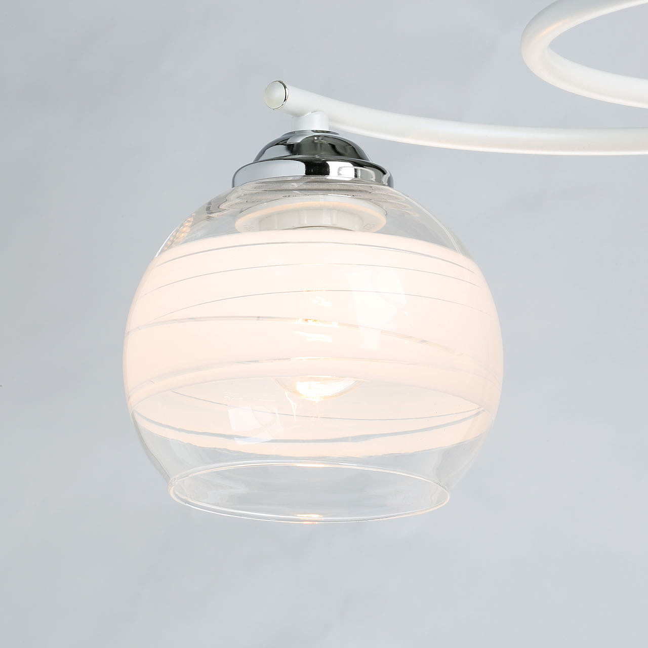 Потолочная люстра De Markt Грация 677014004