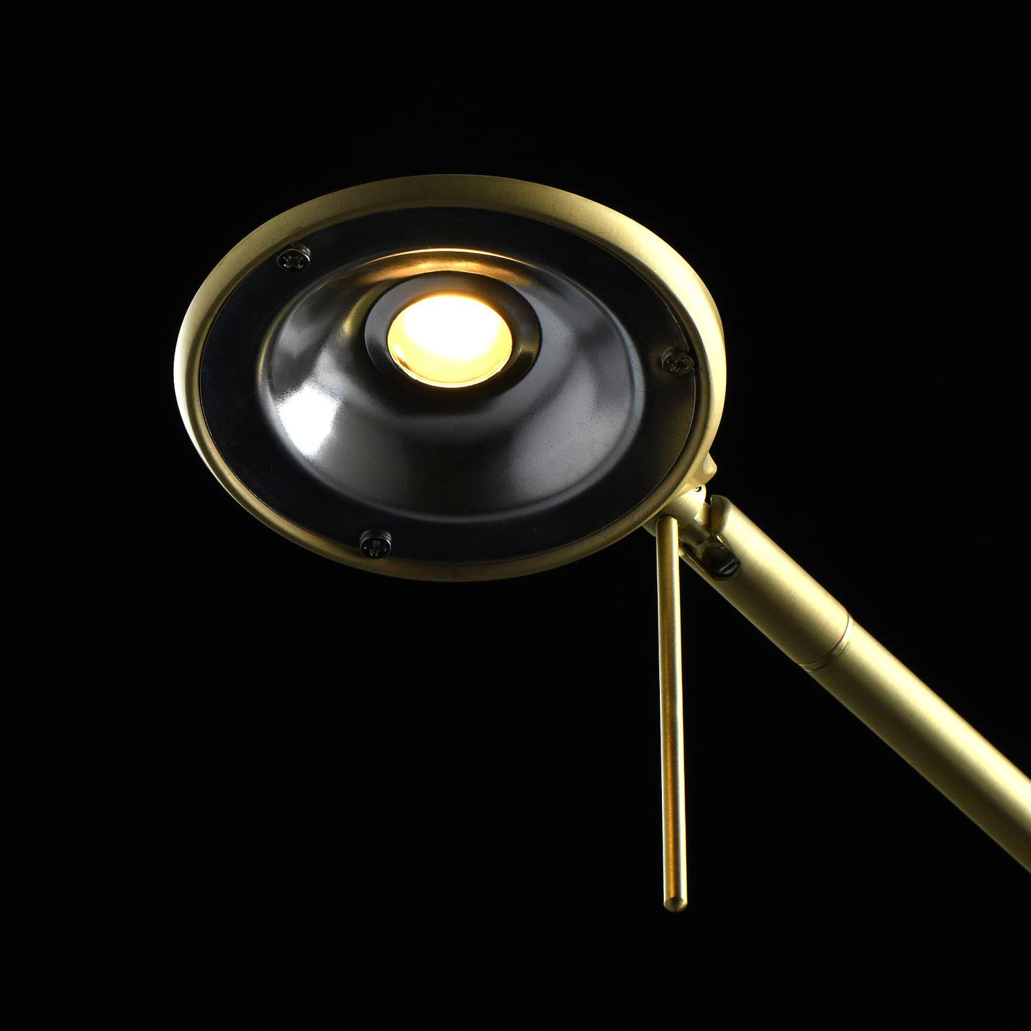 Настольная лампа De Markt Гэлэкси 632036001