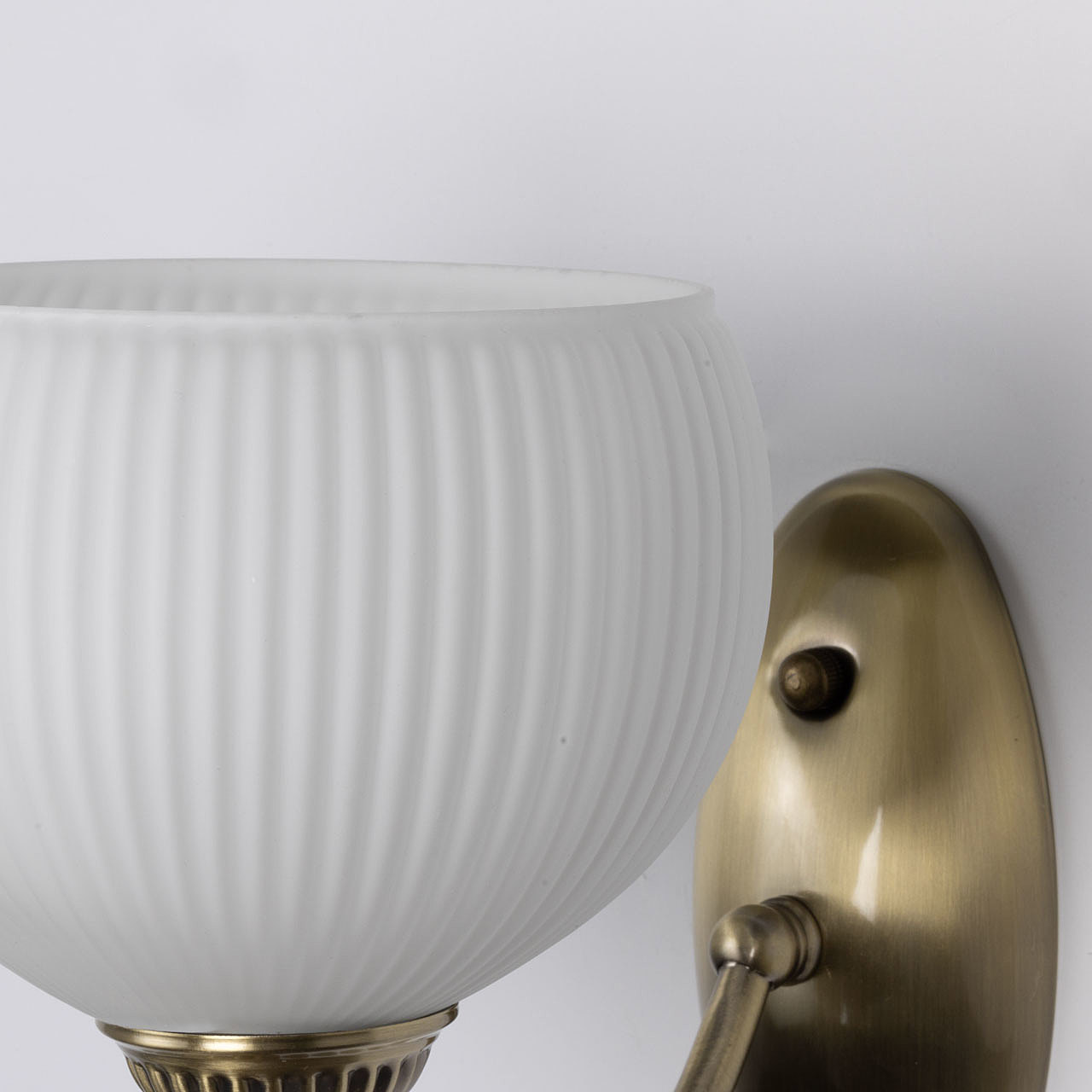 Настенное бра MW Light Фелиция 347029901