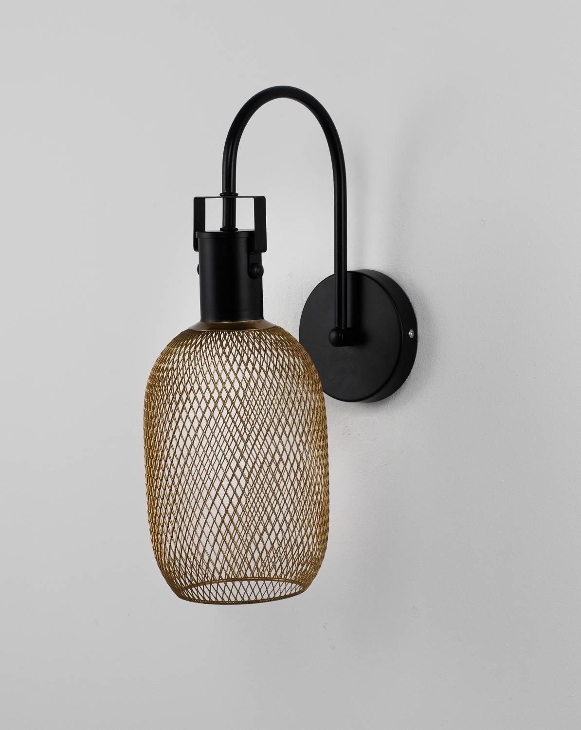Настенное бра Moderli Alina V2800-1W