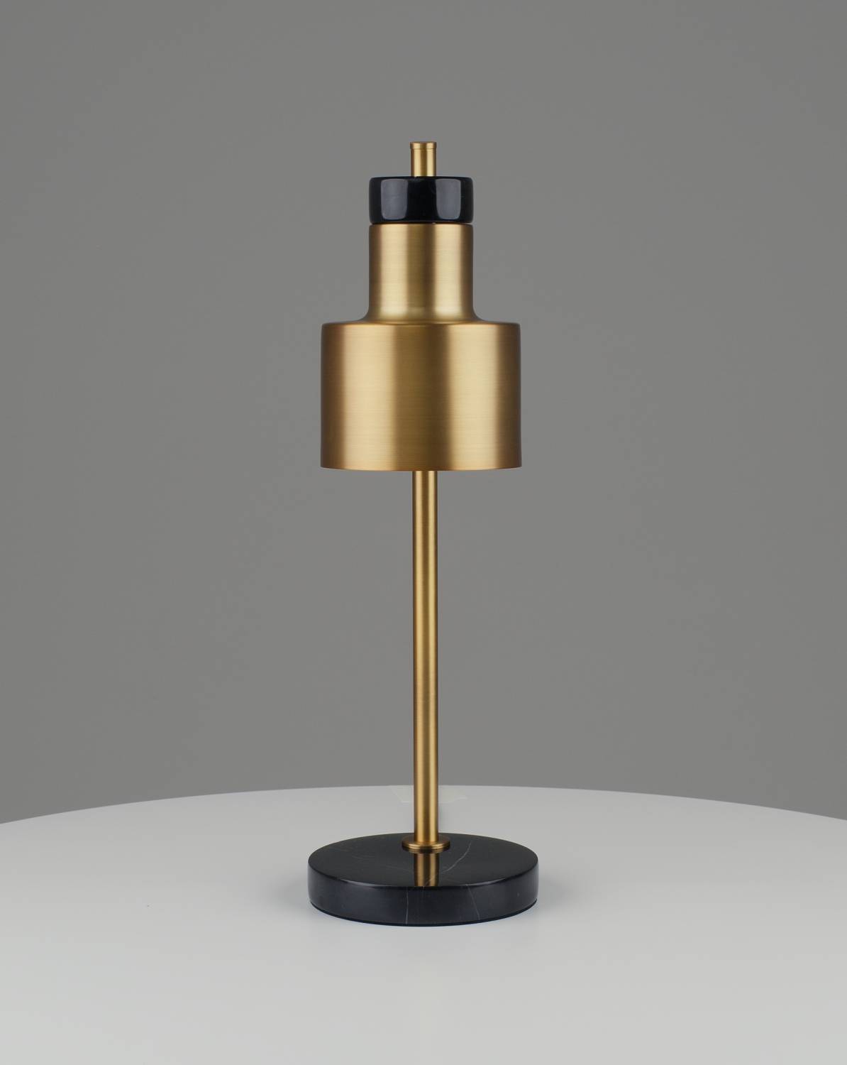 Настольная лампа Moderli Goldy V11307-1T