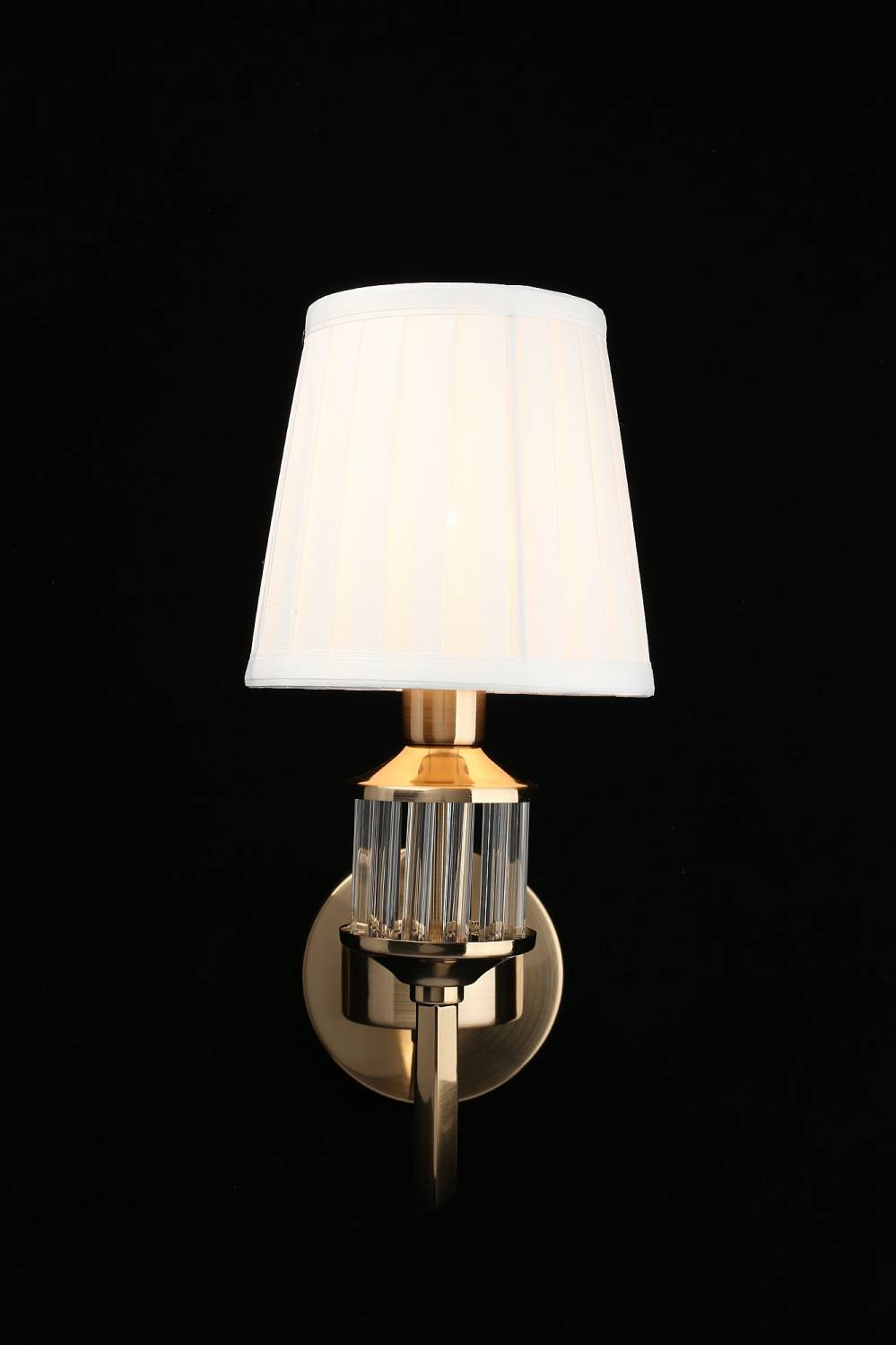 Настенное бра Aployt Zhaklin APL.744.01.01 Настенное бра Aployt Zhaklin APL.744.01.01