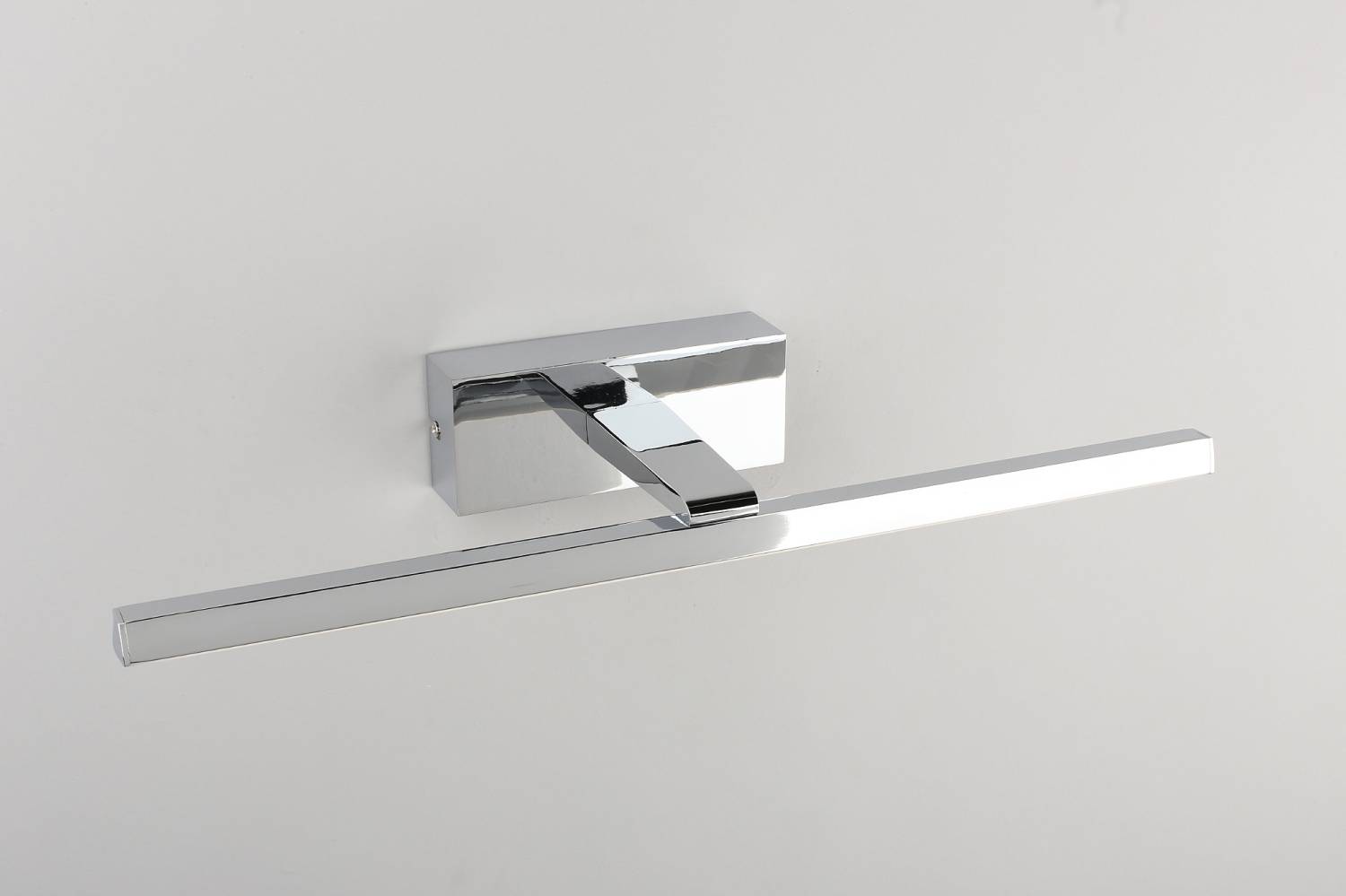 Подсветка зеркал и полок Omnilux Bresso OML-24111-08