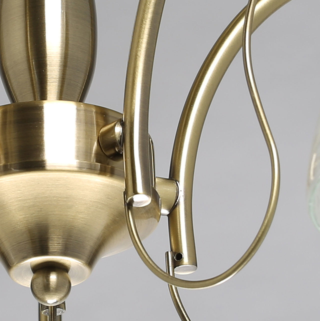 Потолочная люстра De Markt Блеск 315015005