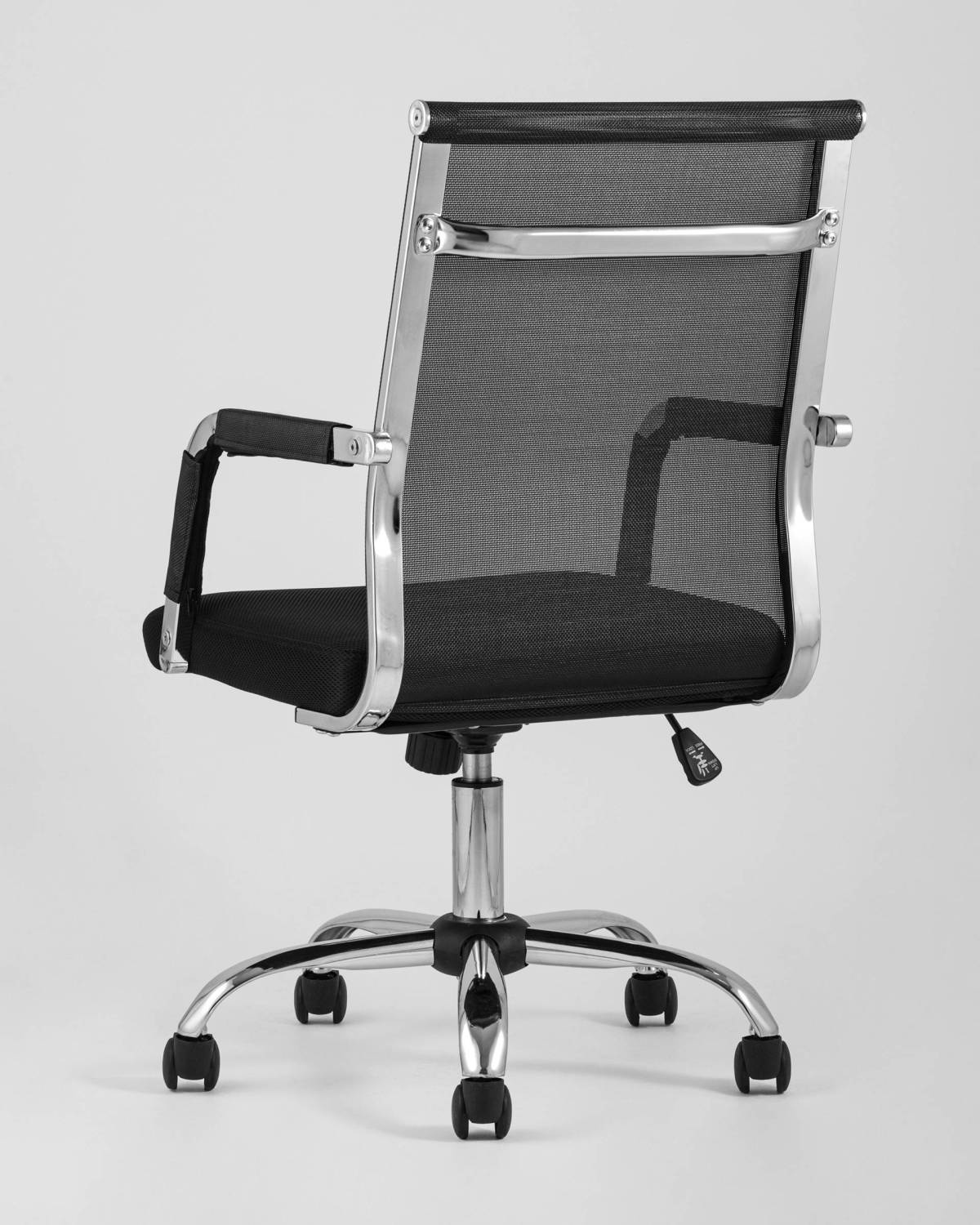 Кресло офисное Stool Group Clerk D-104 black