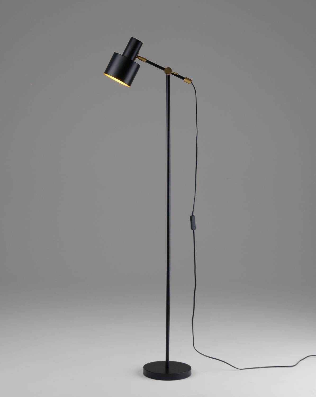 Торшер Moderli Artis V11267-1F