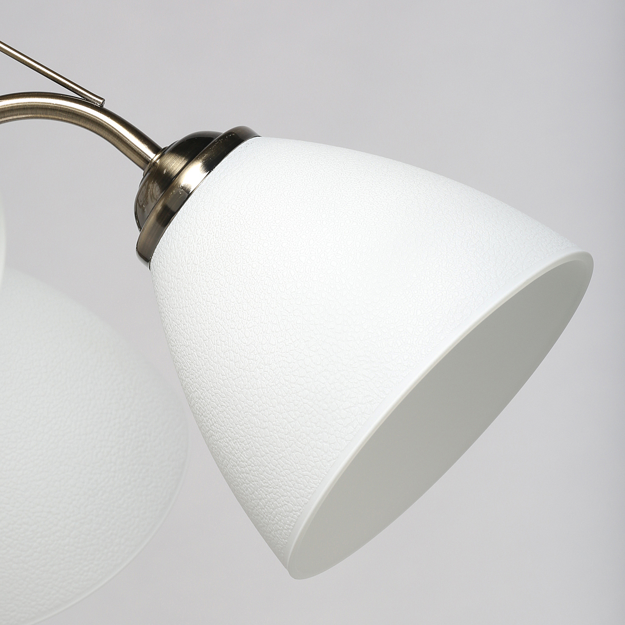 Потолочная люстра De Markt Грация 677012705