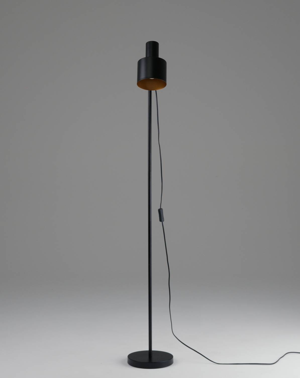 Торшер Moderli Artis V11267-1F