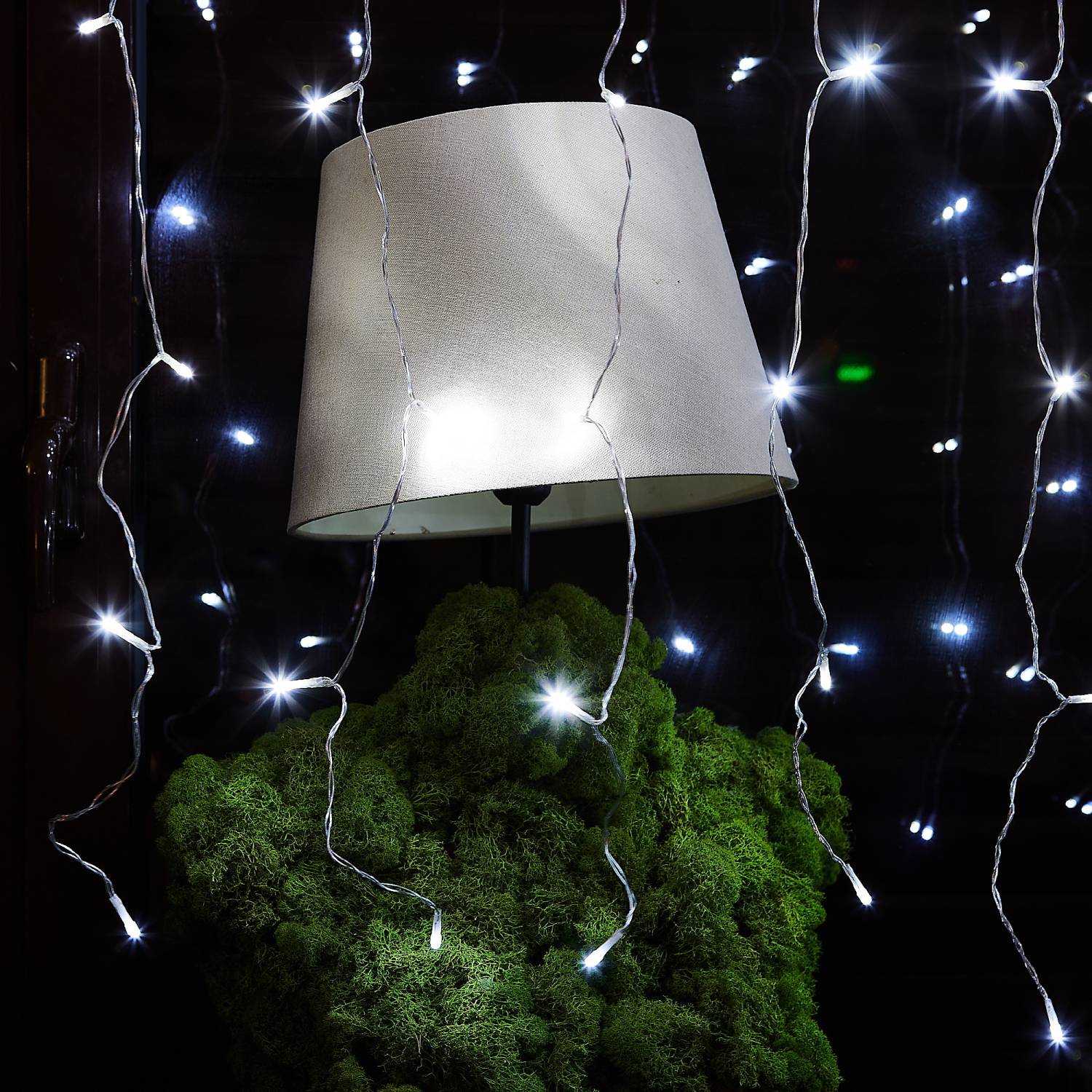 Занавес светодиодный с эффектом мерцания, 3х2м Uniel ULD-C3020-240/TTK WHITE IP44