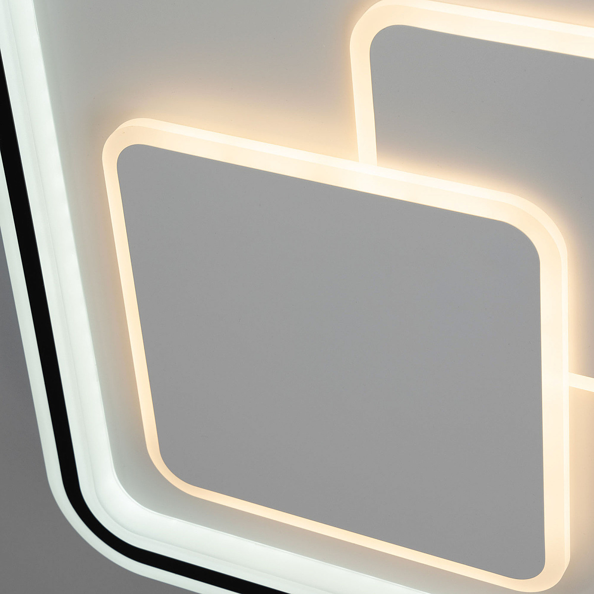 Потолочная люстра Citilux Квест CL739180E