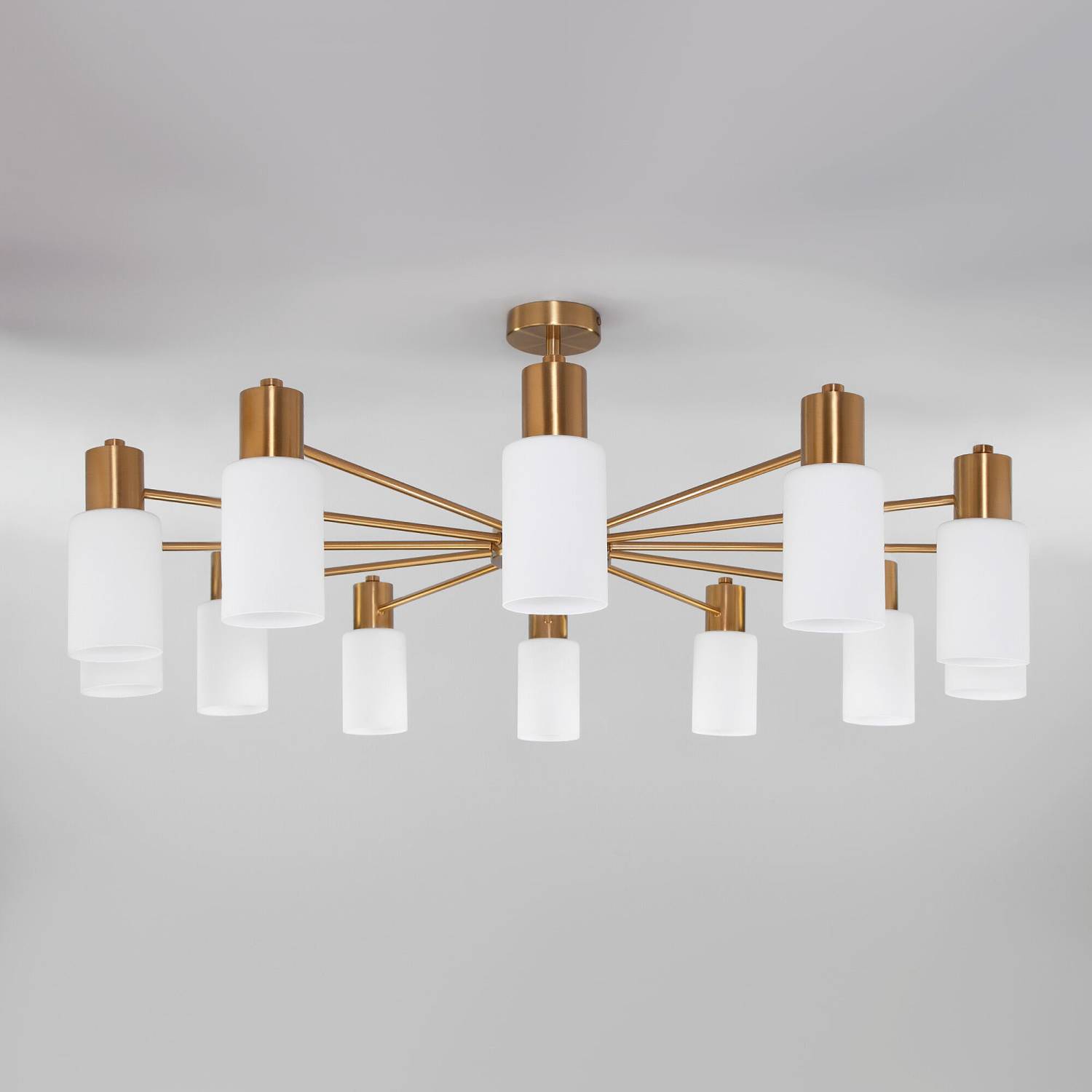 Потолочная люстра Eurosvet Vegga 70160/12 латунь Smart