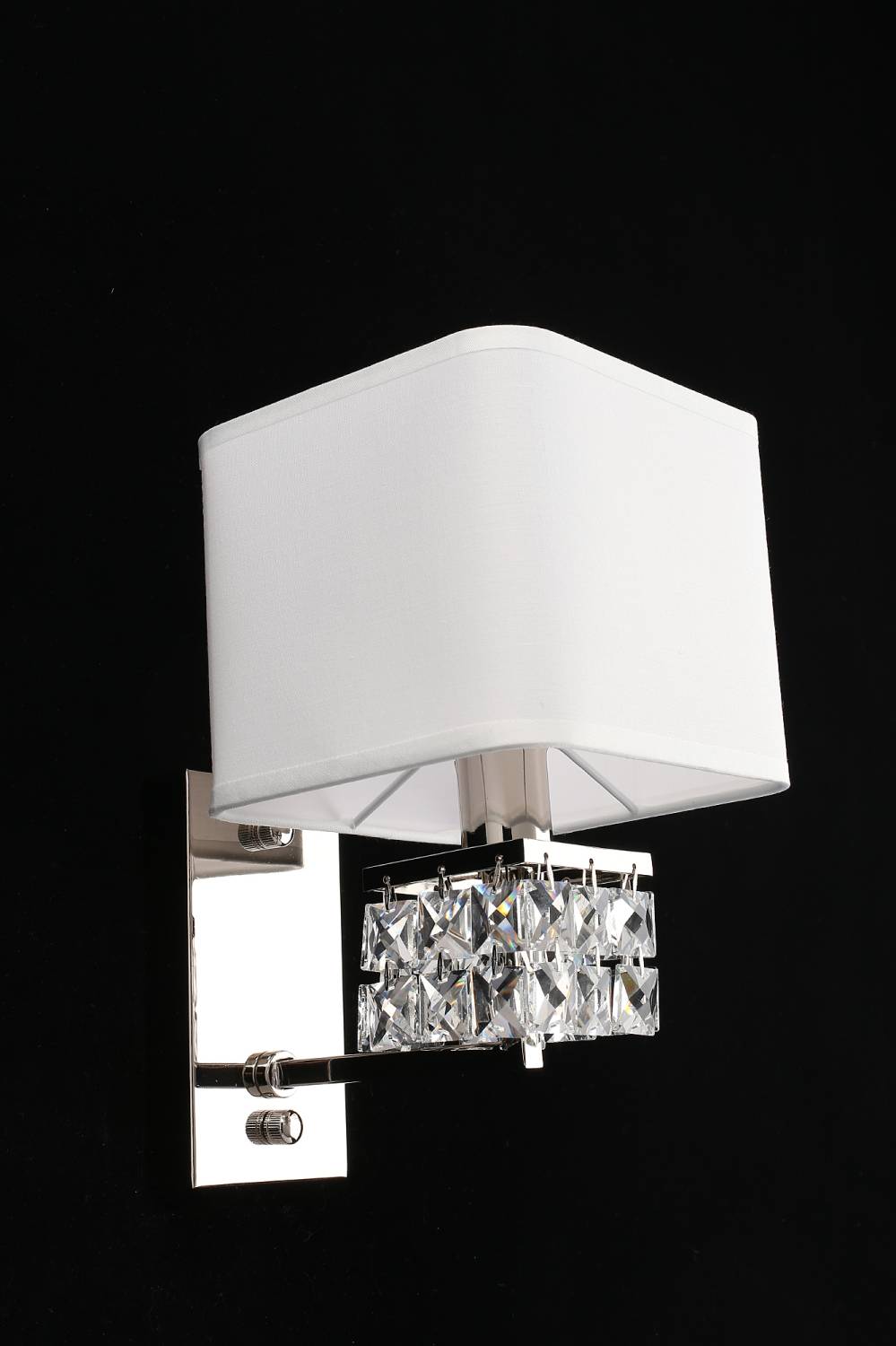 Настенное бра Aployt Ireni APL.736.01.01