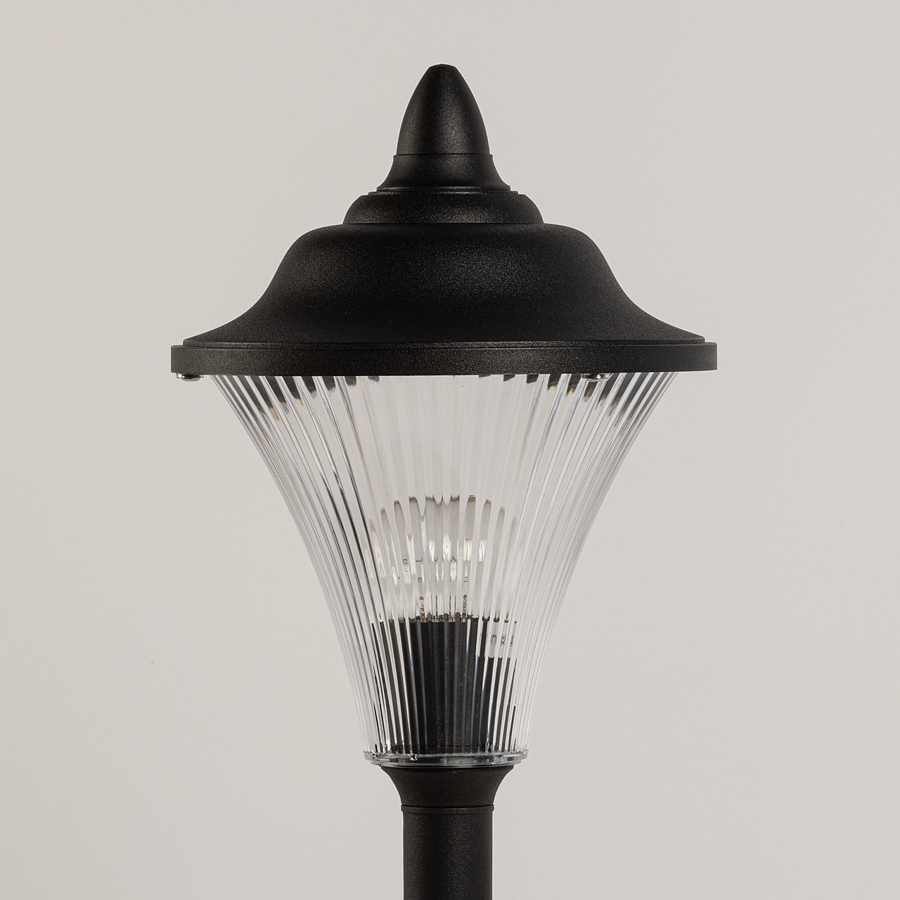 Уличный наземный светильник De Markt Корсо 801041901