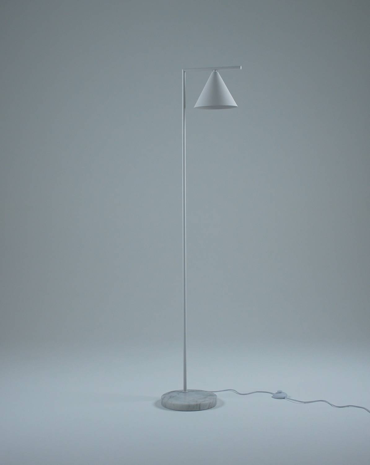 Торшер Moderli Omaha V11593-1F