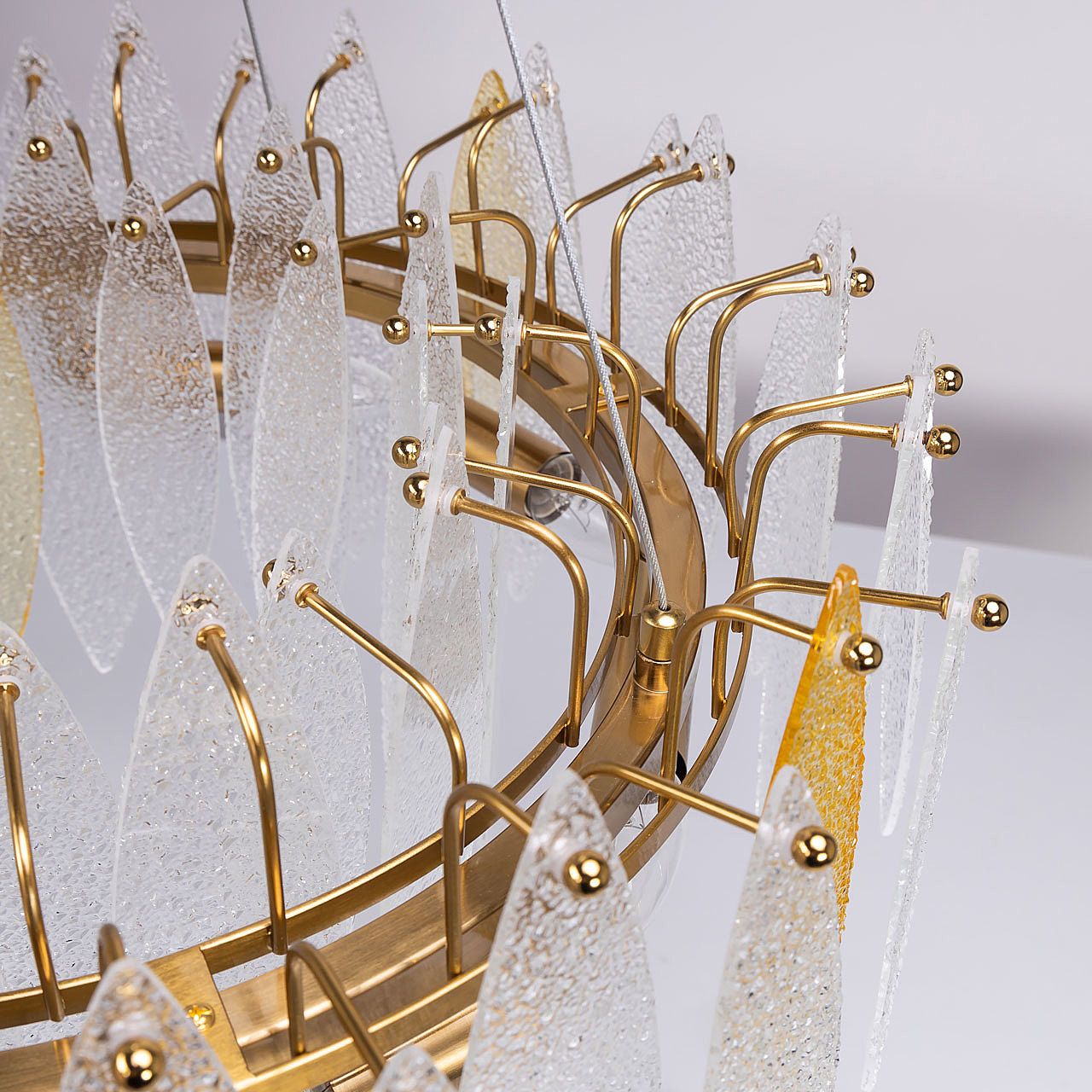 Подвесная люстра MW Light Эмилия 607014708