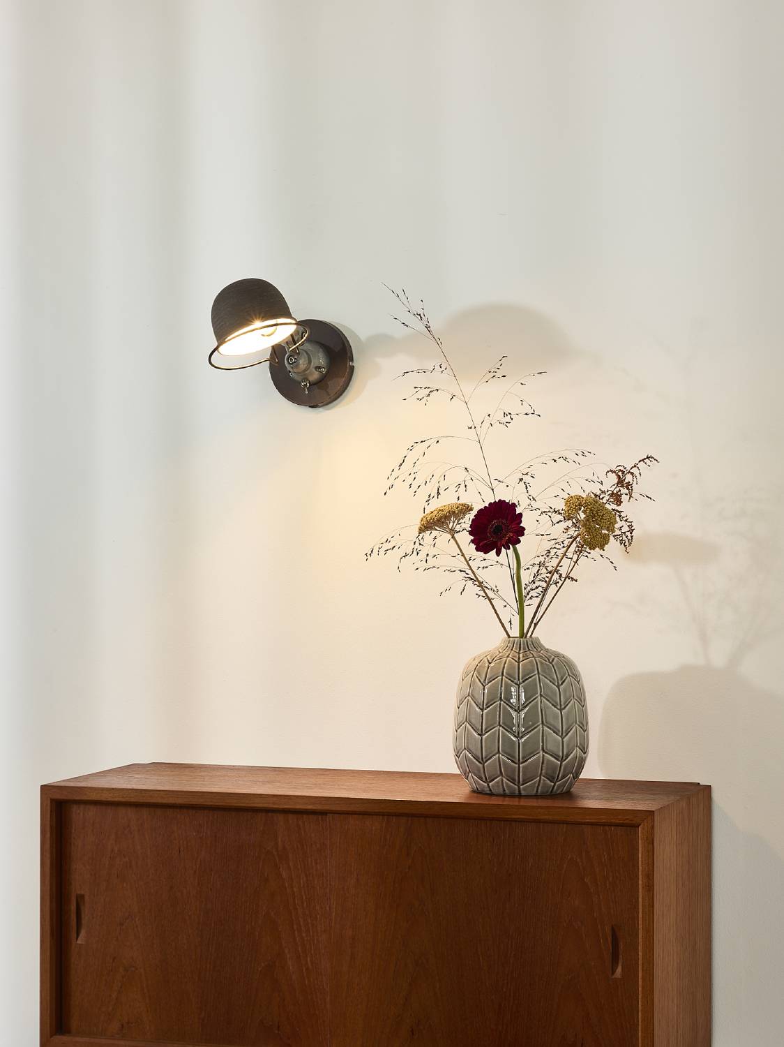 Настенное бра Lucide Honore 45252/01/97