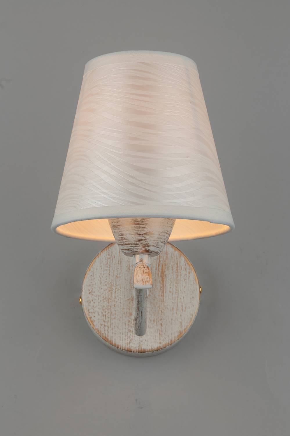 Настенное бра Omnilux Ugento OML-28401-01 Настенное бра Omnilux Ugento OML-28401-01