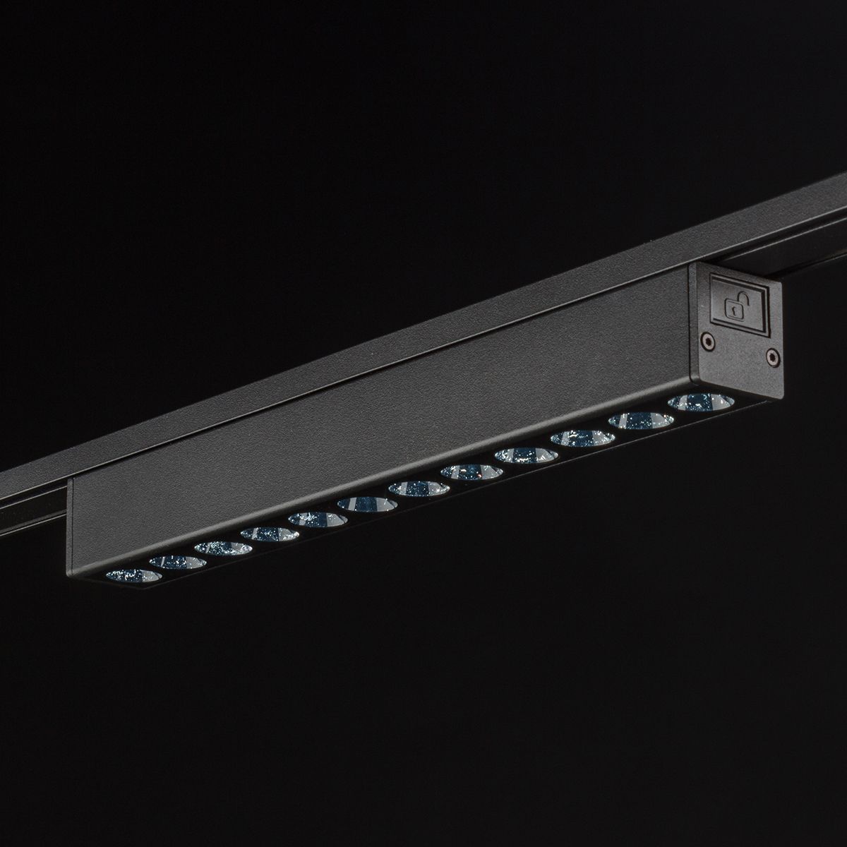 Трековый светильник SWG PRO SLIM DL-SLIM-DRBL-12-CCT