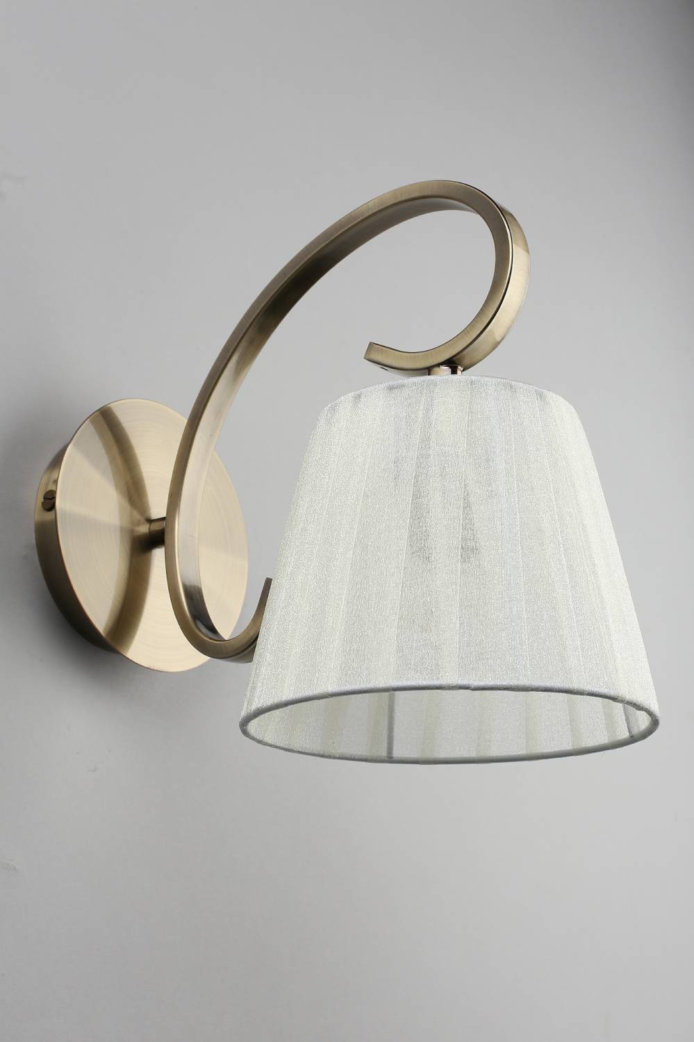 Настенное бра Omnilux Laveno OML-56101-01