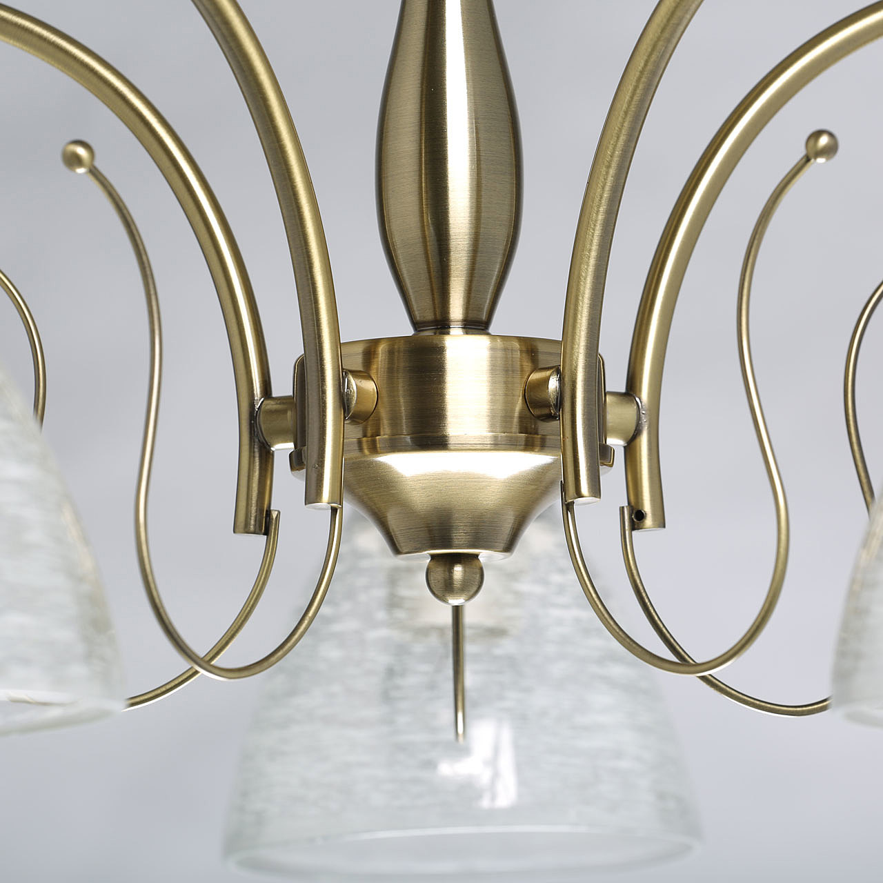 Потолочная люстра De Markt Блеск 315015005