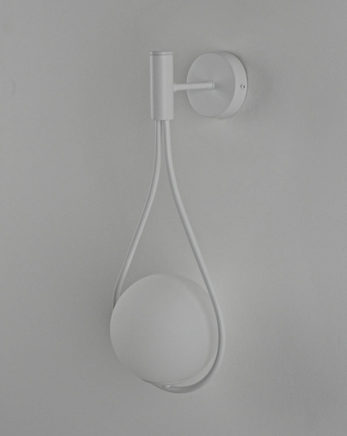 Настенное бра Moderli Barocco V11575-1W