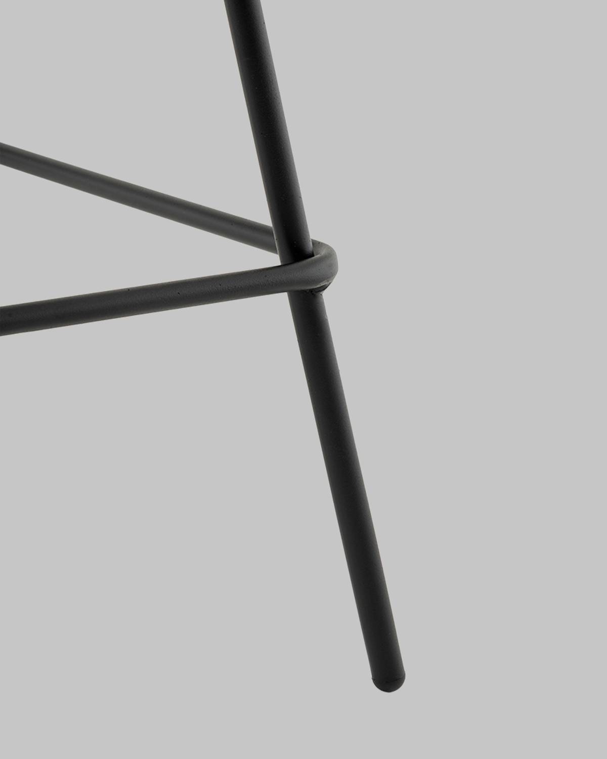 Полубарный стул Stool Group AV 461-Pbl-9005(PP)