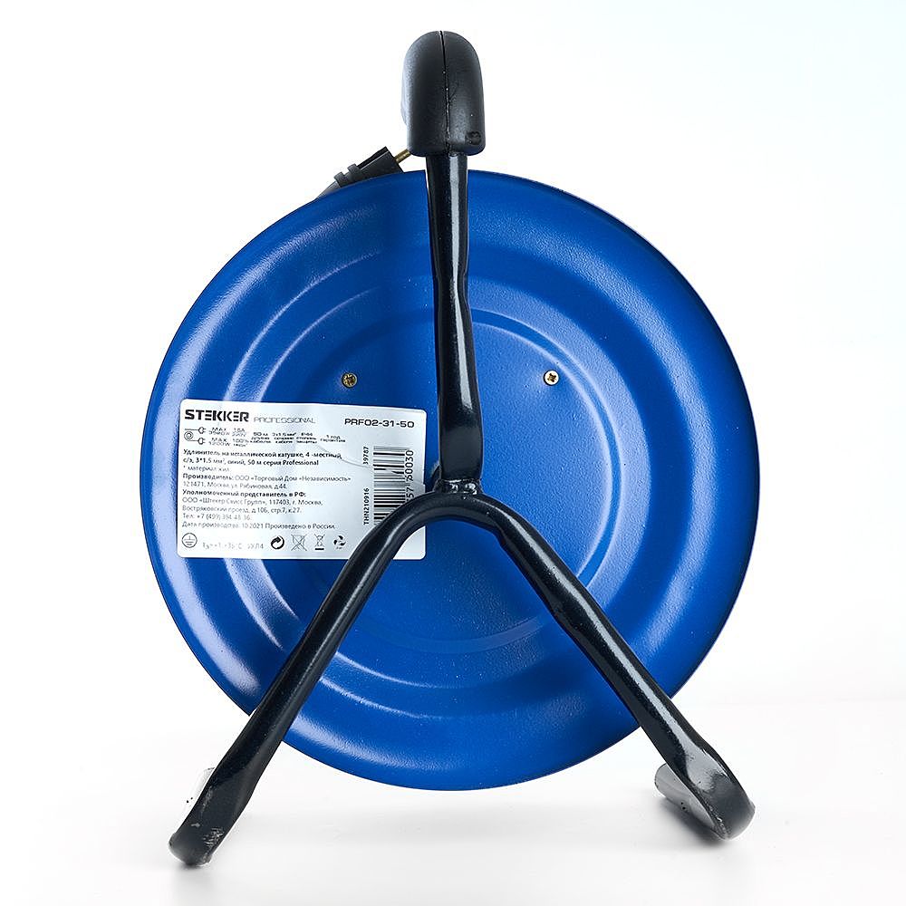 Удлинитель на металлической катушке с/з 4-местный Stekker Professional 39786 Удлинитель на металлической катушке с/з 4-местный Stekker Professional 39786