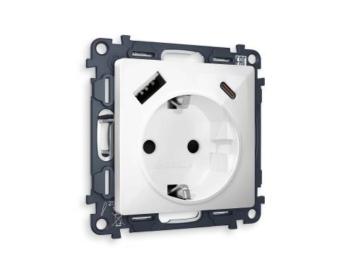 Розетка Ambrella Volt ALFA MA110010