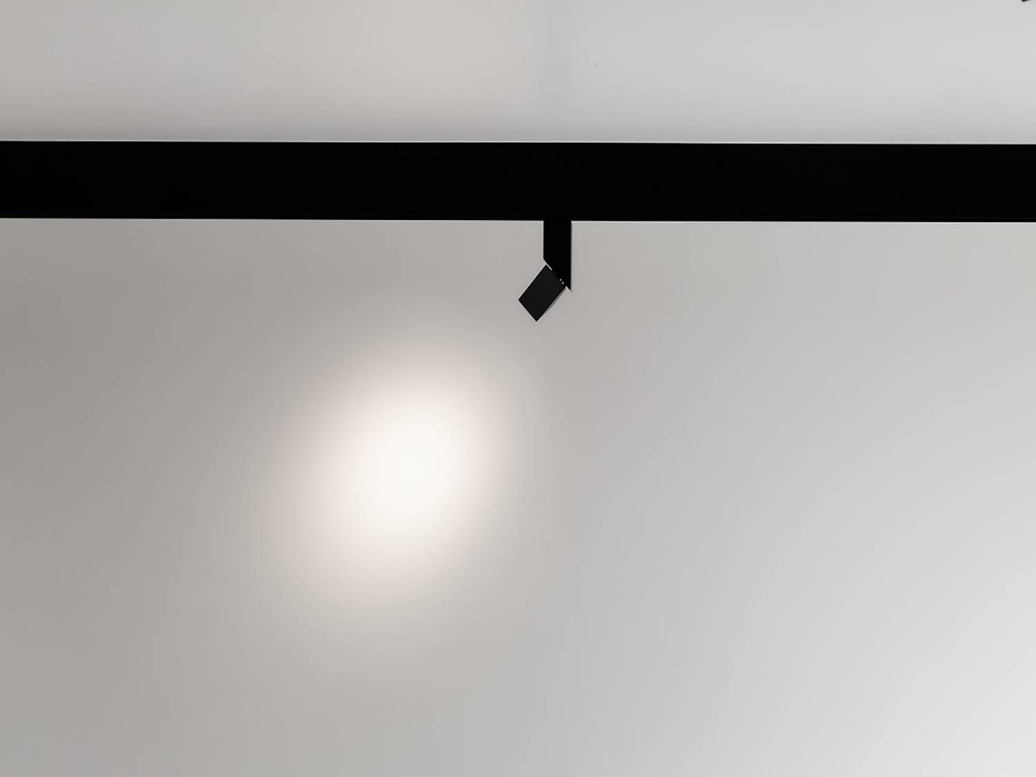 Трековый светильник SWG DesignLed SY mini SY-mini-523517-1.2-48-BL-WW