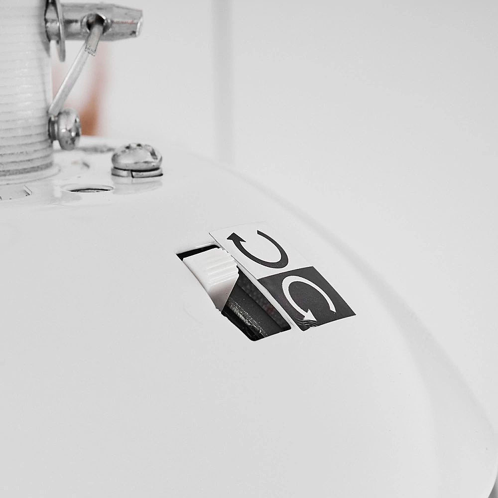 Потолочная люстра Eglo Losciale 35043